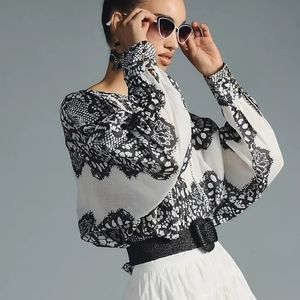 NWT Anthropologie puff sleeved blouse